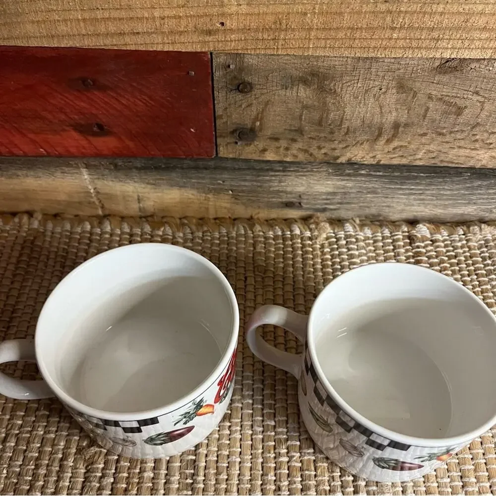 Campbell’s 1997 Set Of 2 Mugs‎